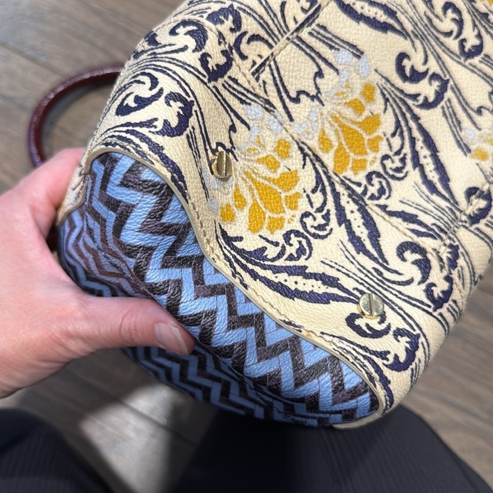 Tory Burch Bowling Bag Floral Contrast Print - Picture 11 of 15